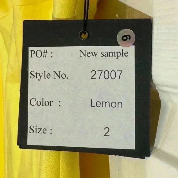 Ieena by Mac Duggal Dress in Size 2 NWT SAMPLE-One of a kind - Picture 2 of 4